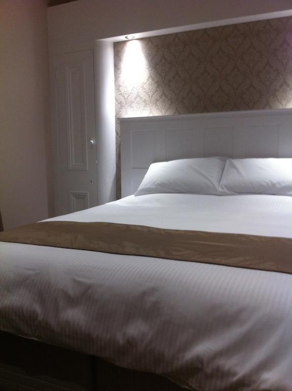 Harpers Belfast Room photo
